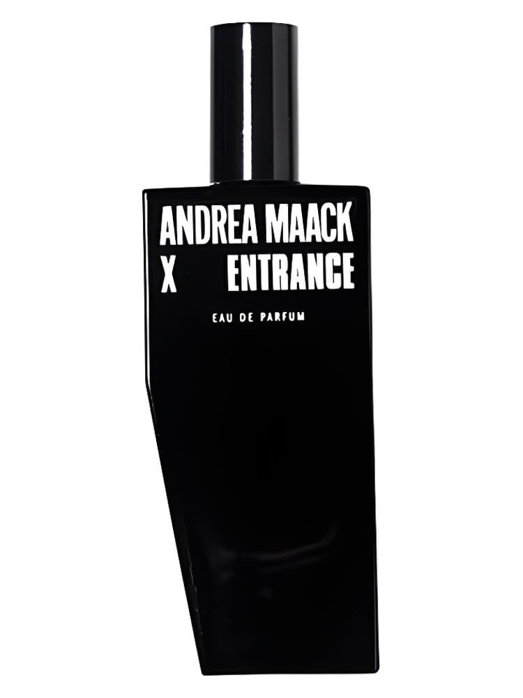 ANDREA MAACK X ENTRANCE