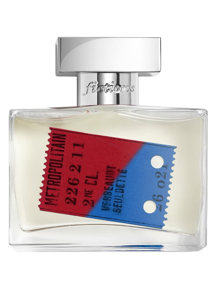 PARIS She met him in secret