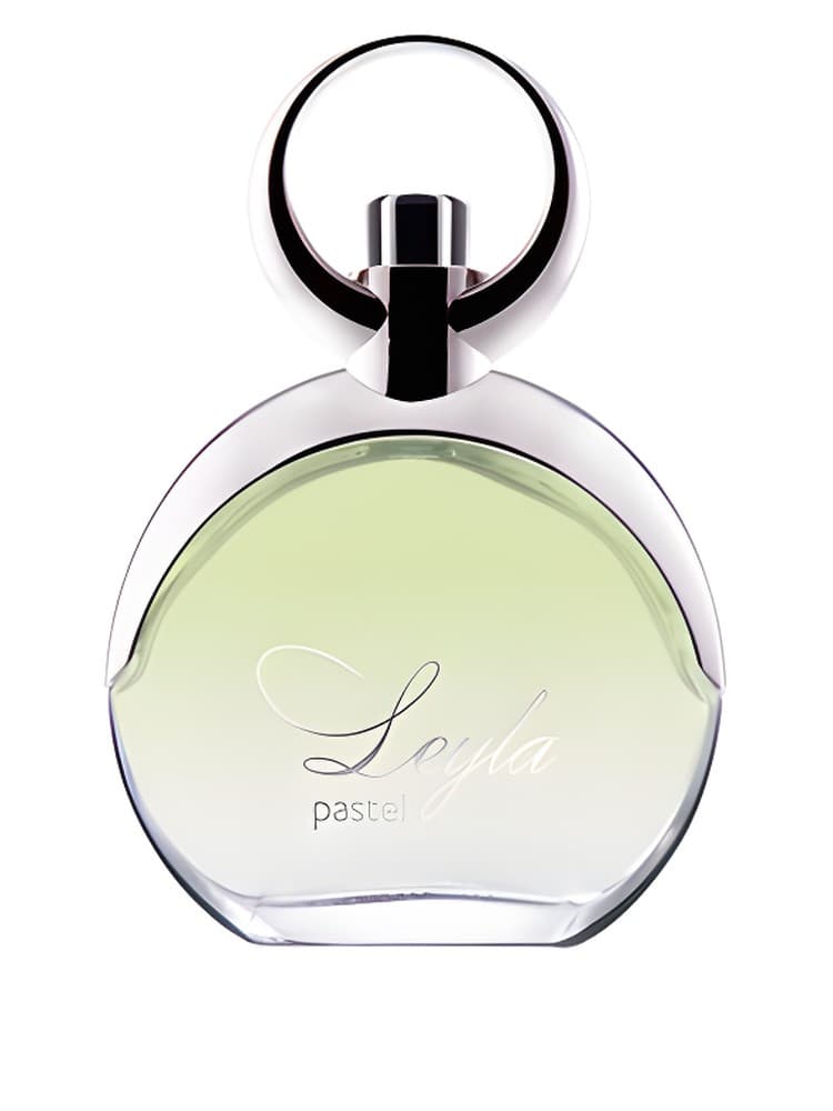 Leyla Pastel