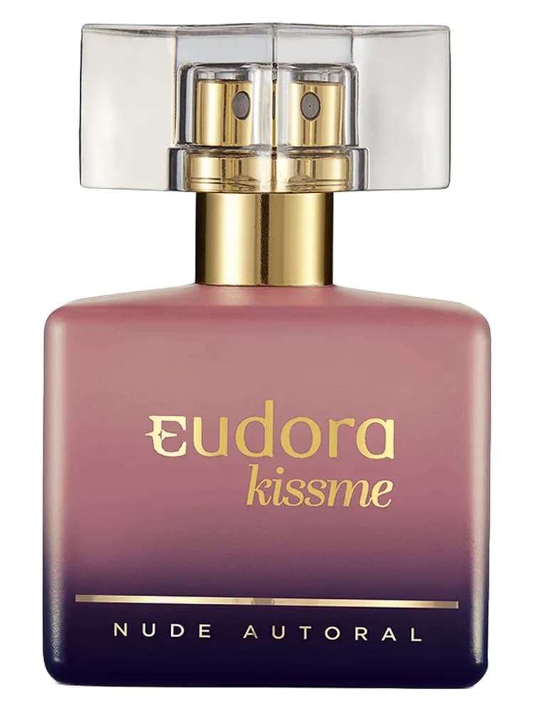 Kiss Me Nude Autoral