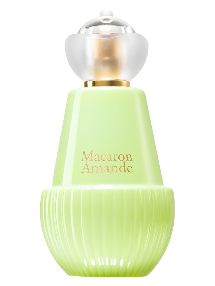 Tea Time a Paris Macaron Amande