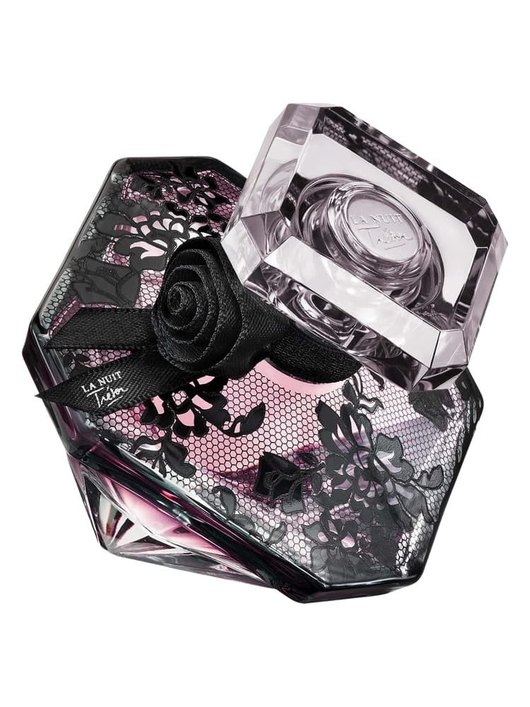 La Nuit Tresor Dentelle de Roses