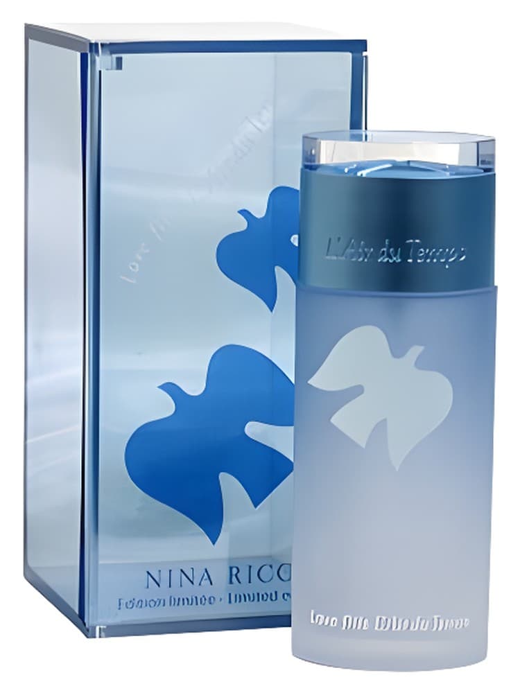 Love Fills L Air du Temps