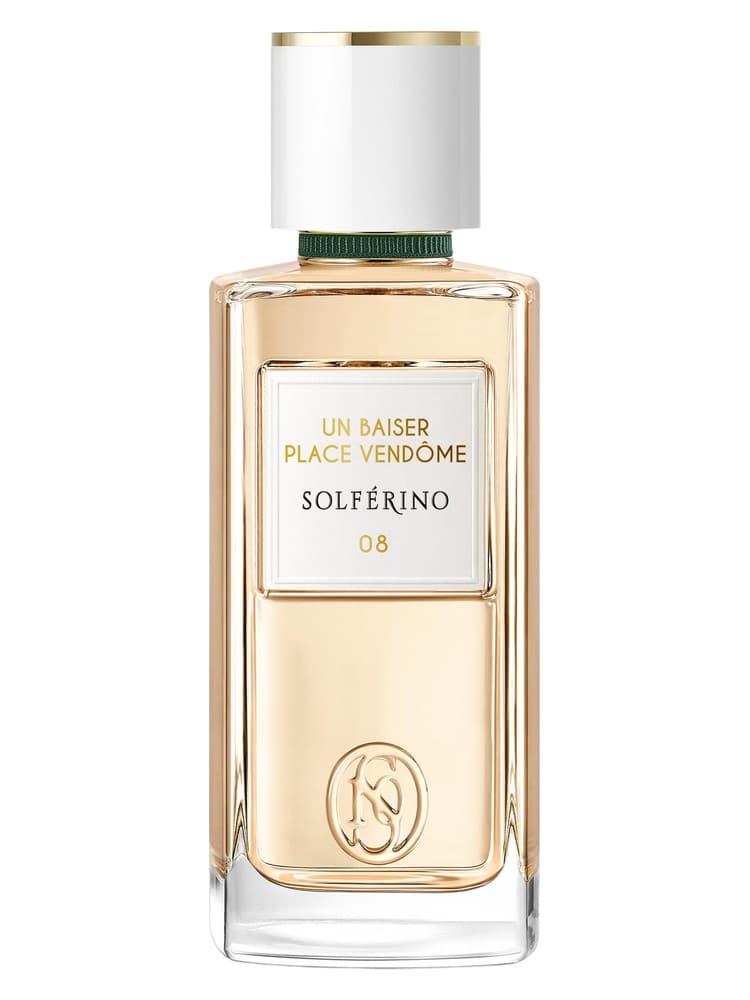 08 Un Baiser Place Vendome